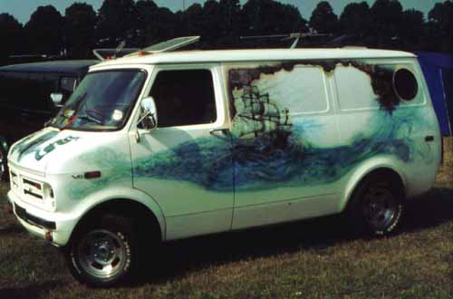 Muralled CF Bedford